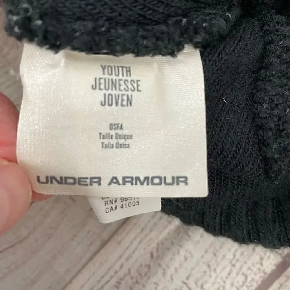 Under Armour youth OS B&W stripe cuff beanie w/pom Pom & Cardinal logo